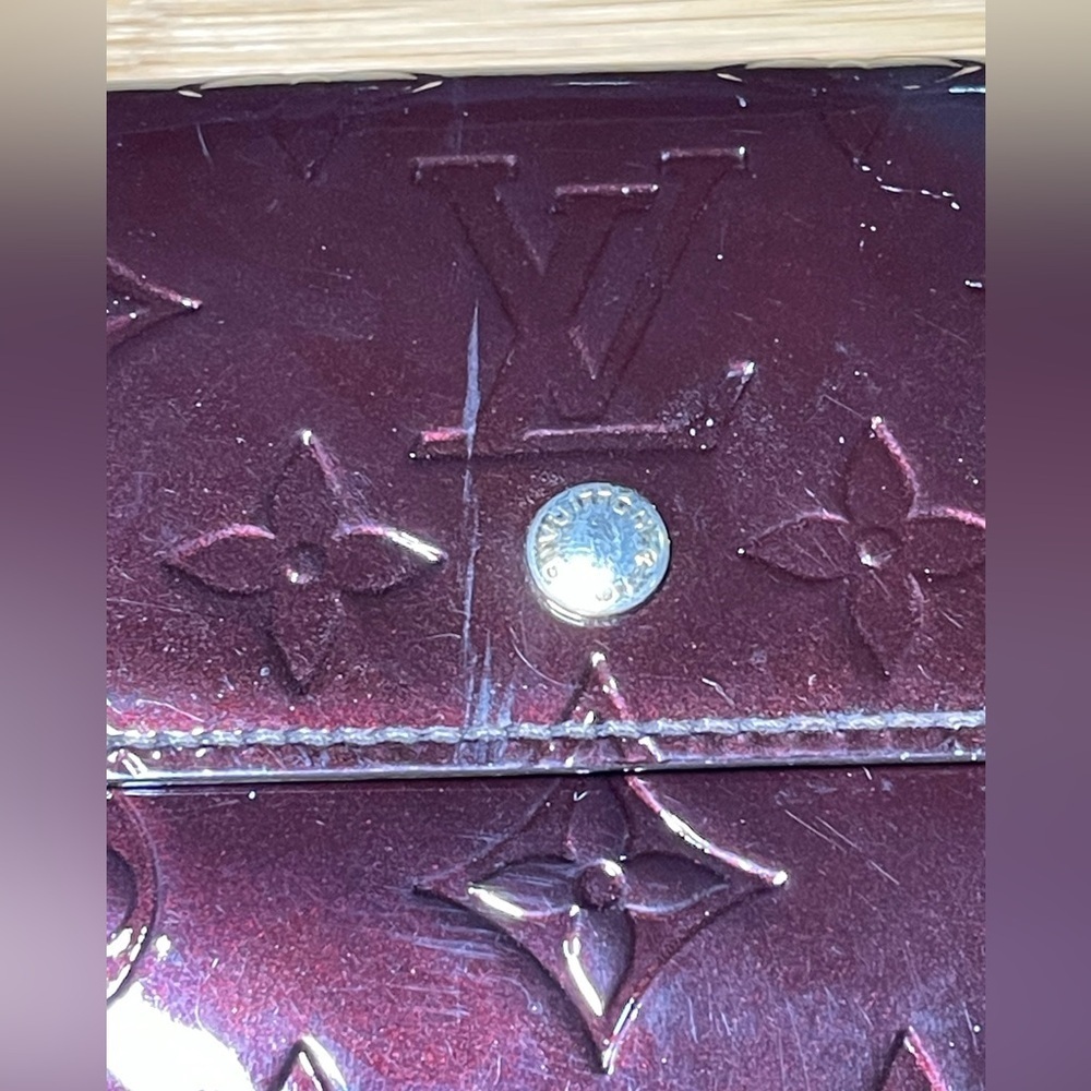 Louis Vuitton Elise Trifold Wallet - Picture 3 of 15